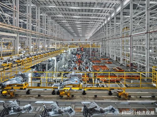 无人之境 加拿大摄影师镜头下中国汽车工厂的魔幻现实