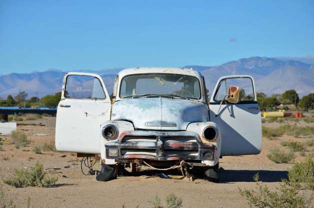 遍布世界的废旧汽车 从废弃车辆到环境挑战